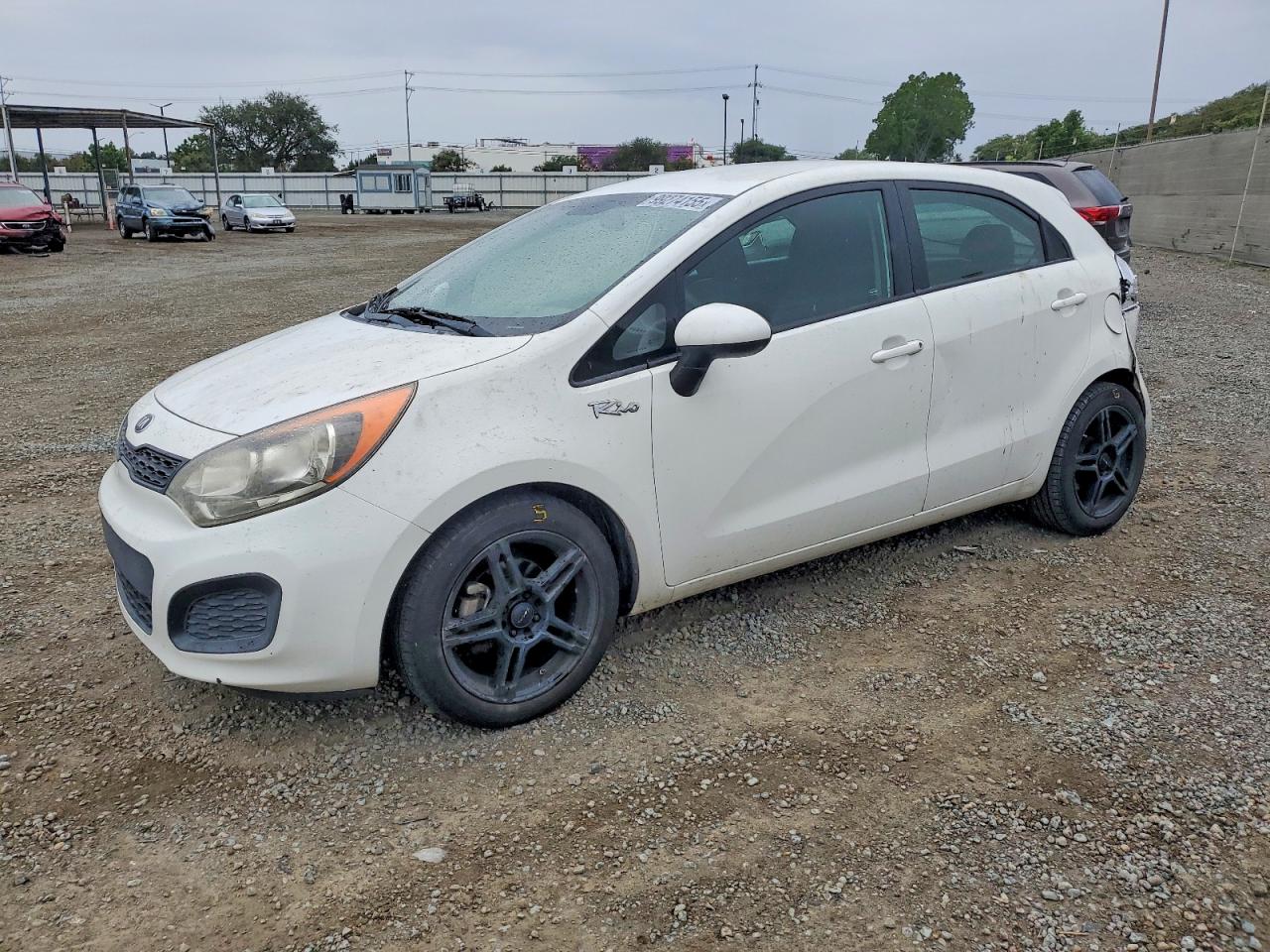 2013 KIA RIO