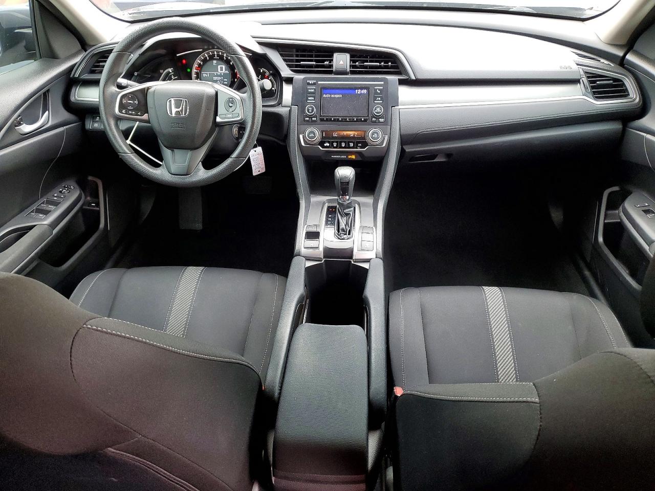 2017 HONDA CIVIC LX photo 29