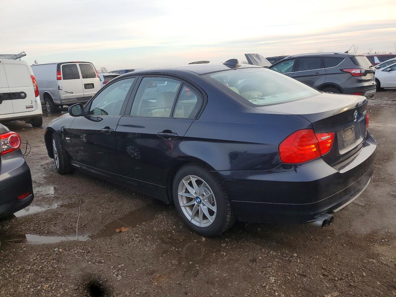 2010 BMW 328 XI photo 2