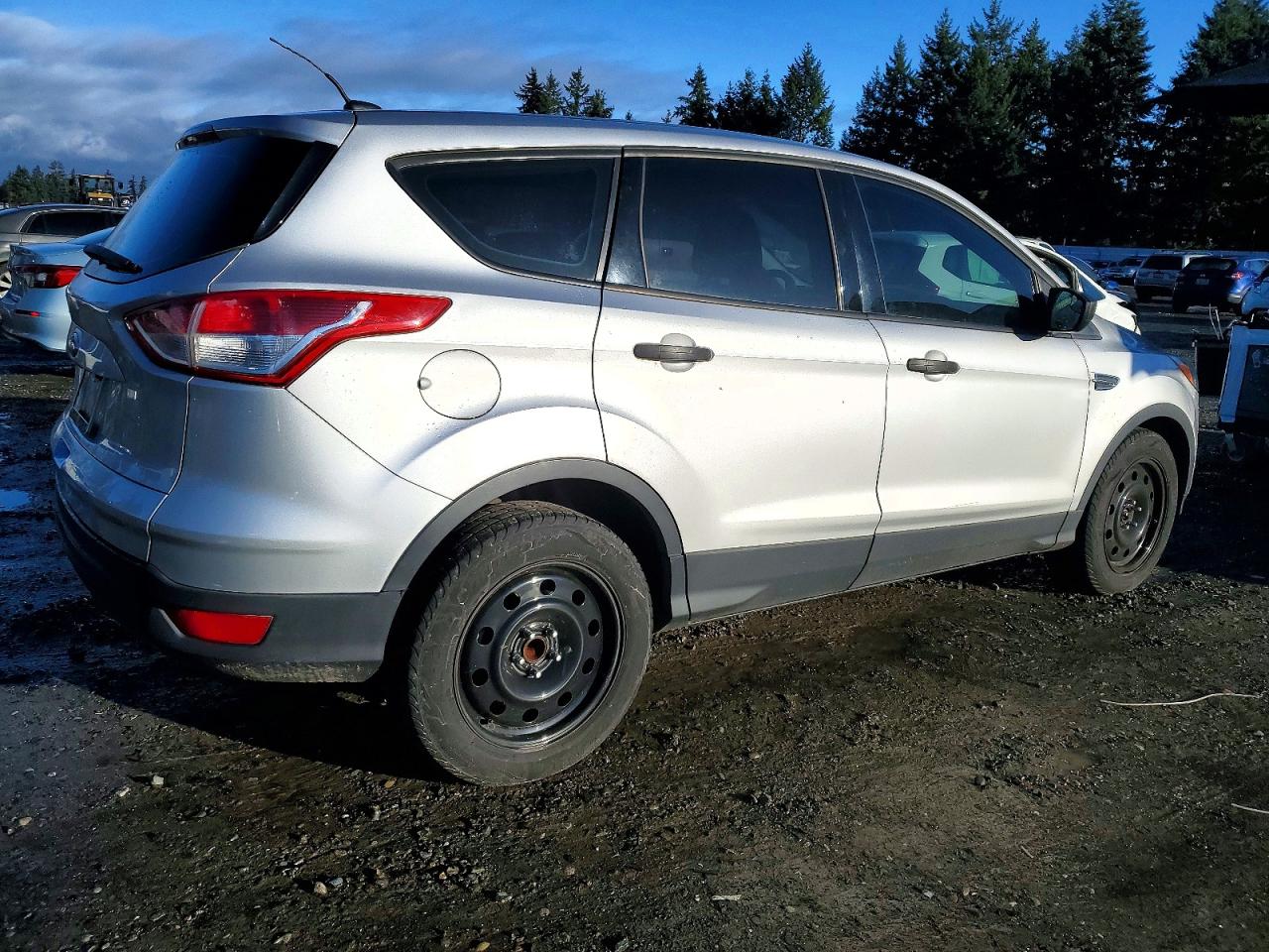 2016 FORD ESCAPE S photo 7