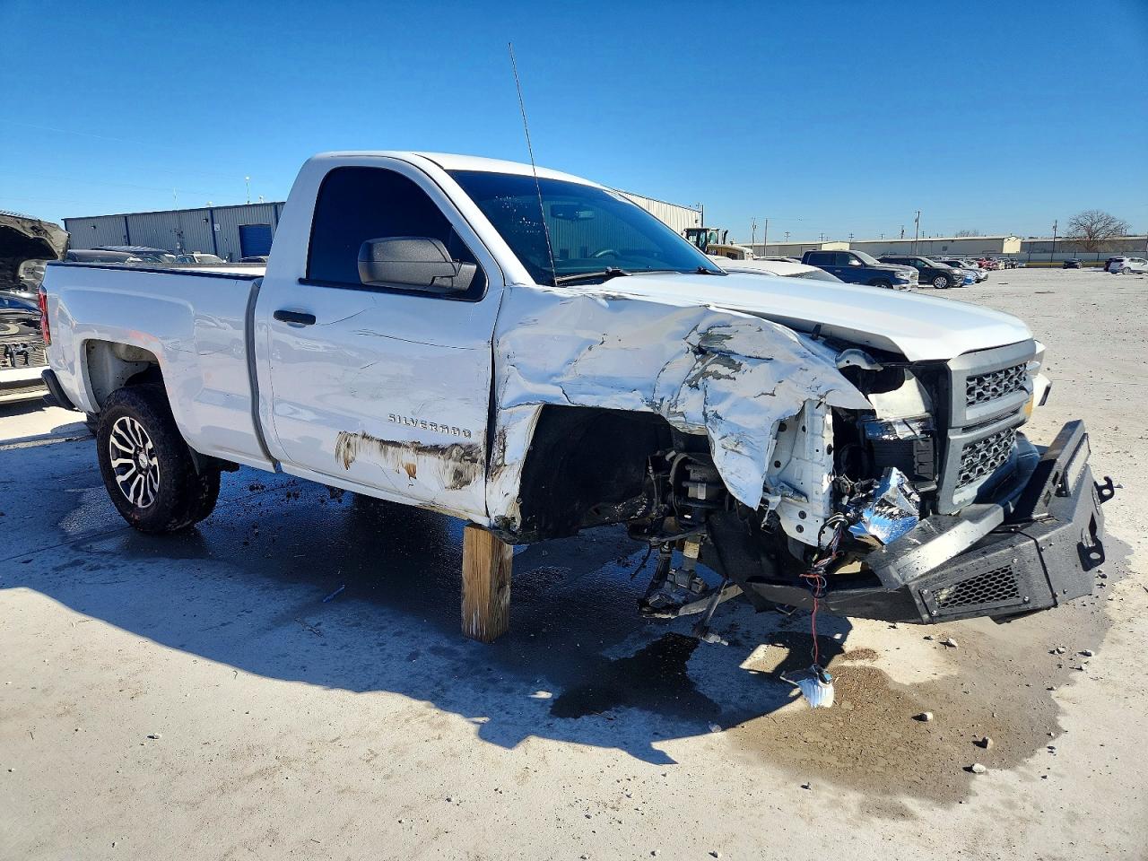 2014 CHEVROLET SILVERADO C1500 photo 4