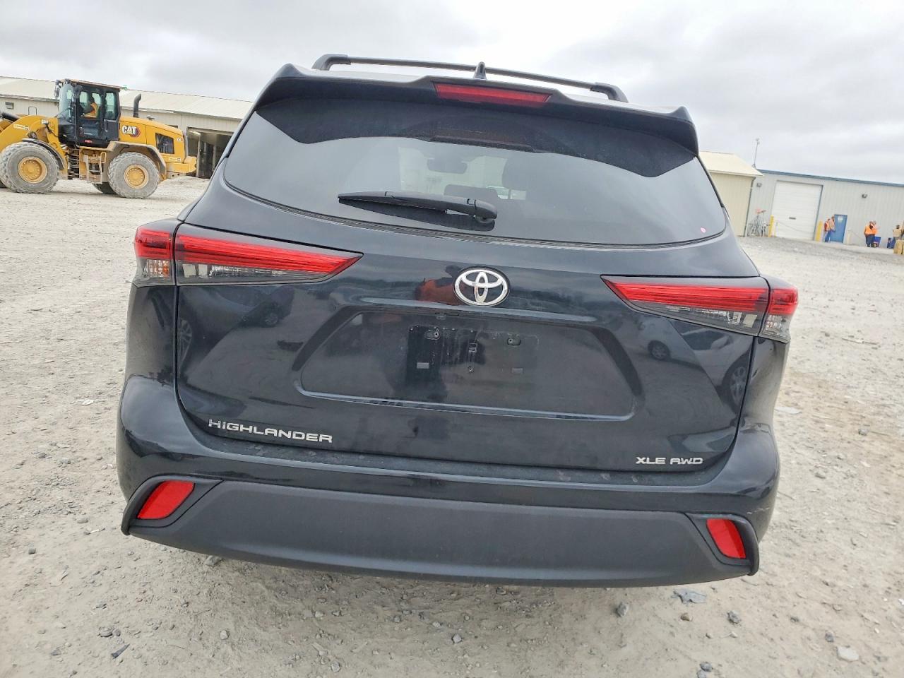 2023 TOYOTA HIGHLANDER L photo 6