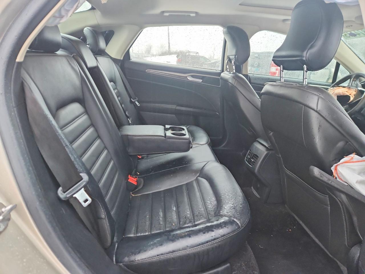 2017 FORD FUSION SE photo 10