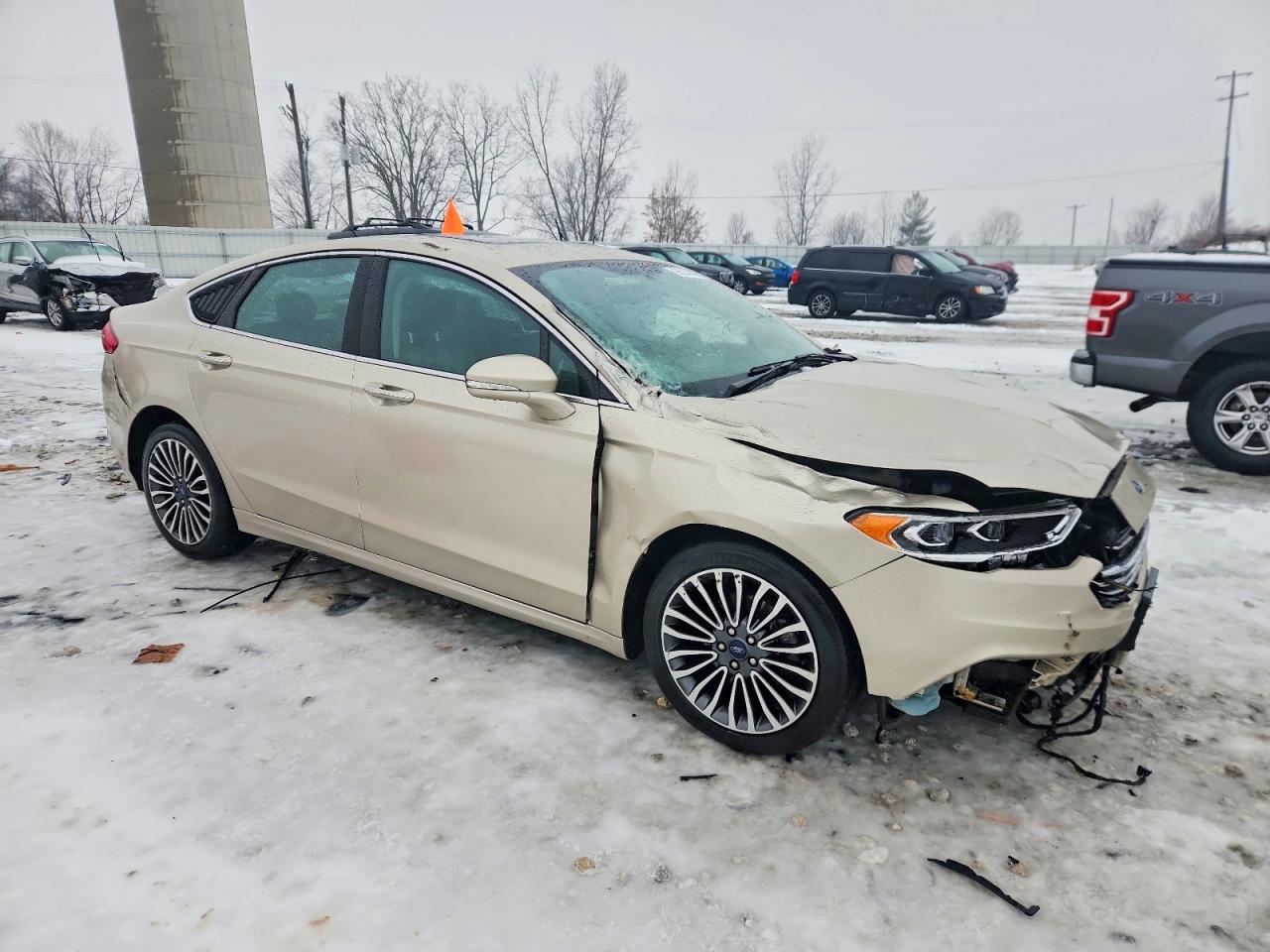 2017 FORD FUSION SE photo 4