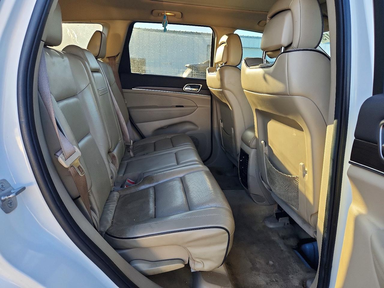 2014 JEEP GRAND CHEROKEE OVERLAND photo 31