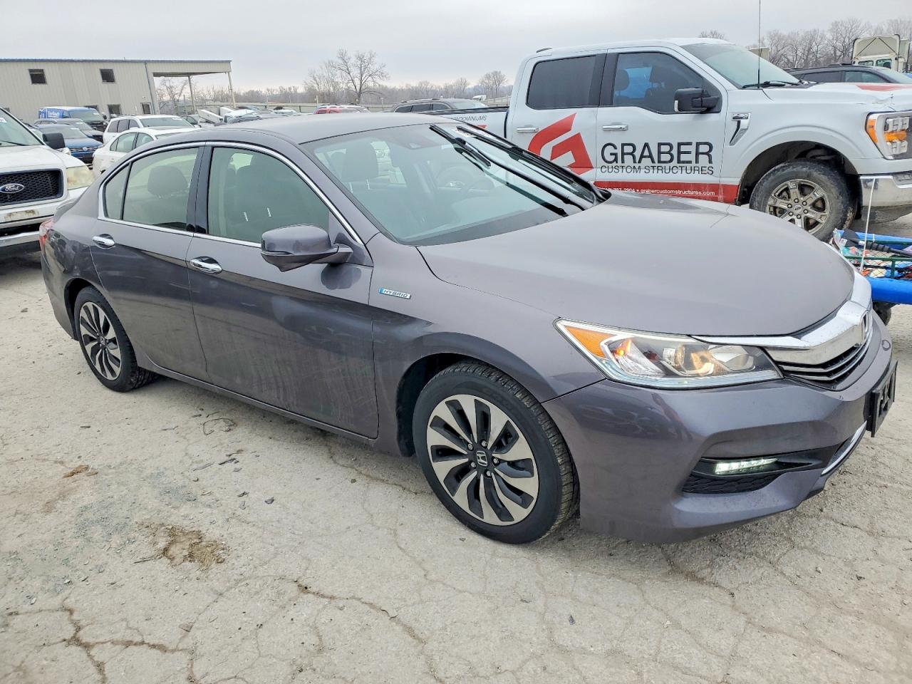2017 HONDA ACCORD HYBRID photo 10
