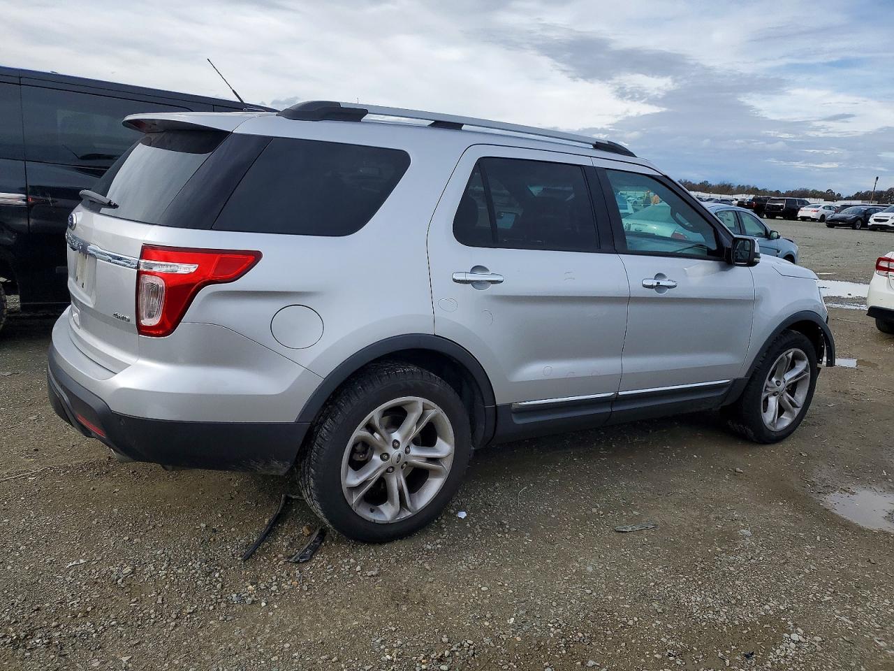 2013 FORD EXPLORER LIMITED photo 3