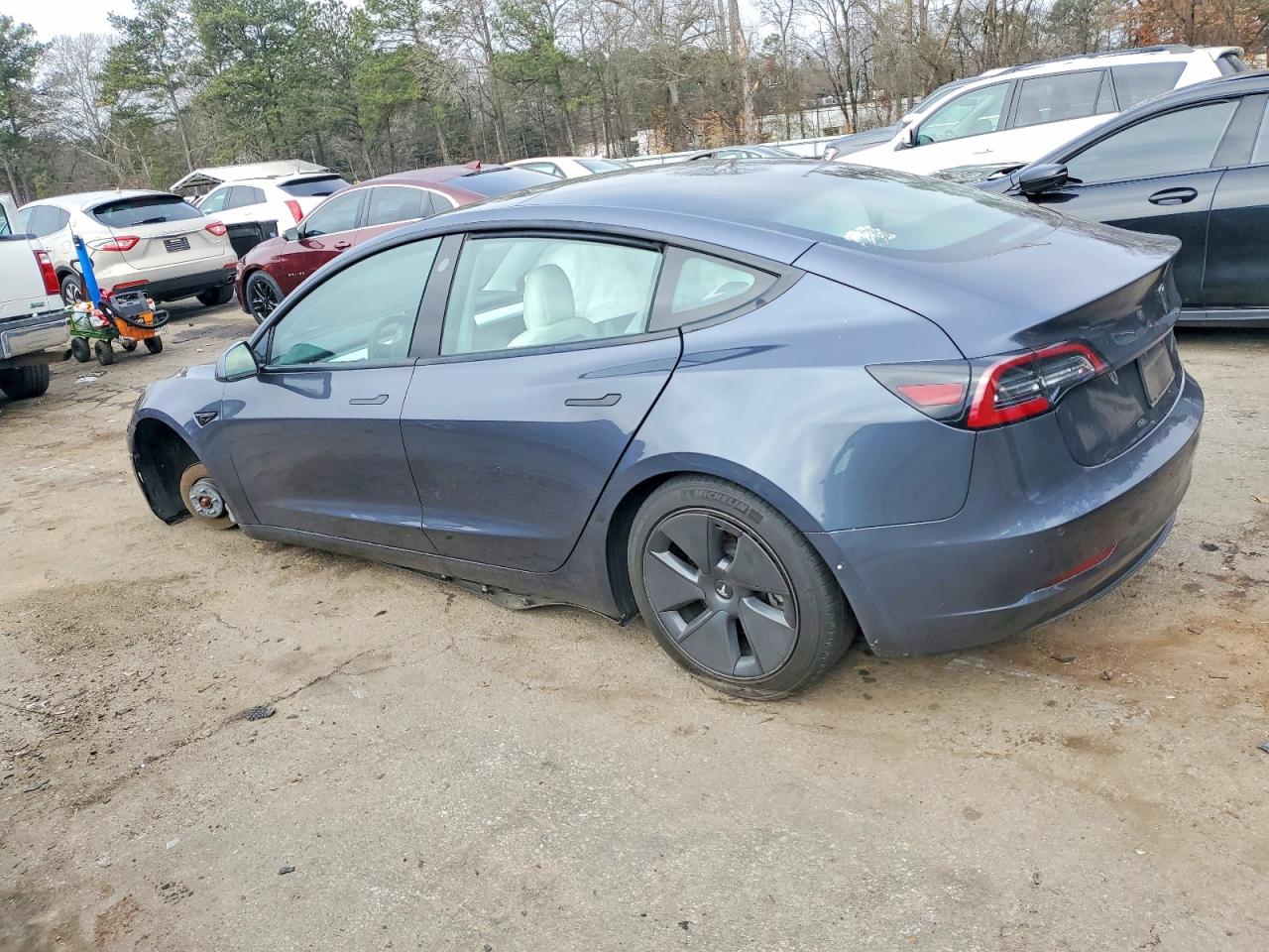 2022 TESLA MODEL 3 photo 2