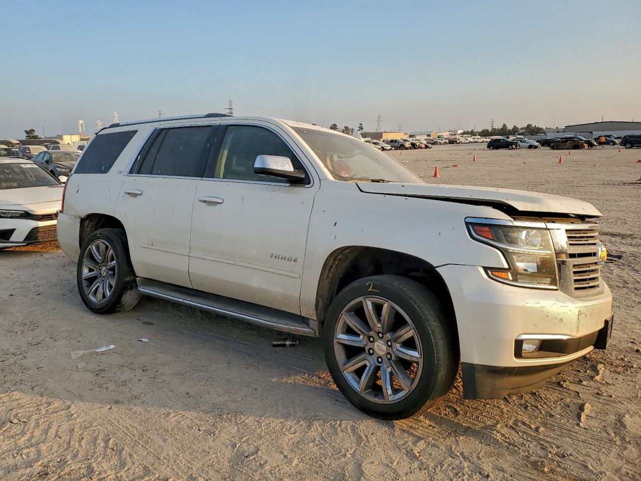 2015 CHEVROLET TAHOE K1500 LTZ photo 4