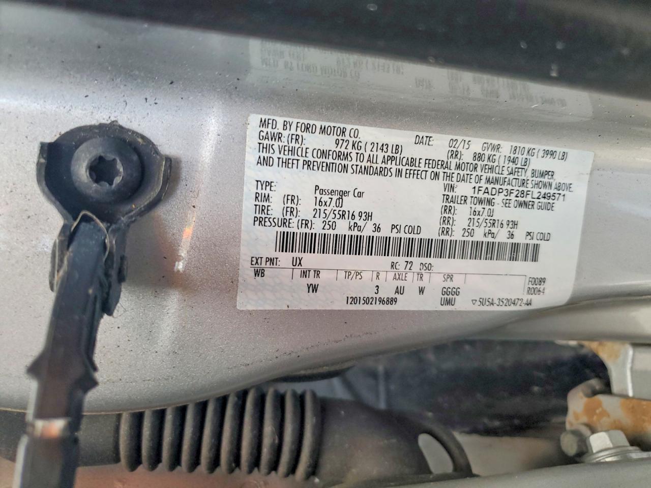 2015 FORD FOCUS SE photo 34
