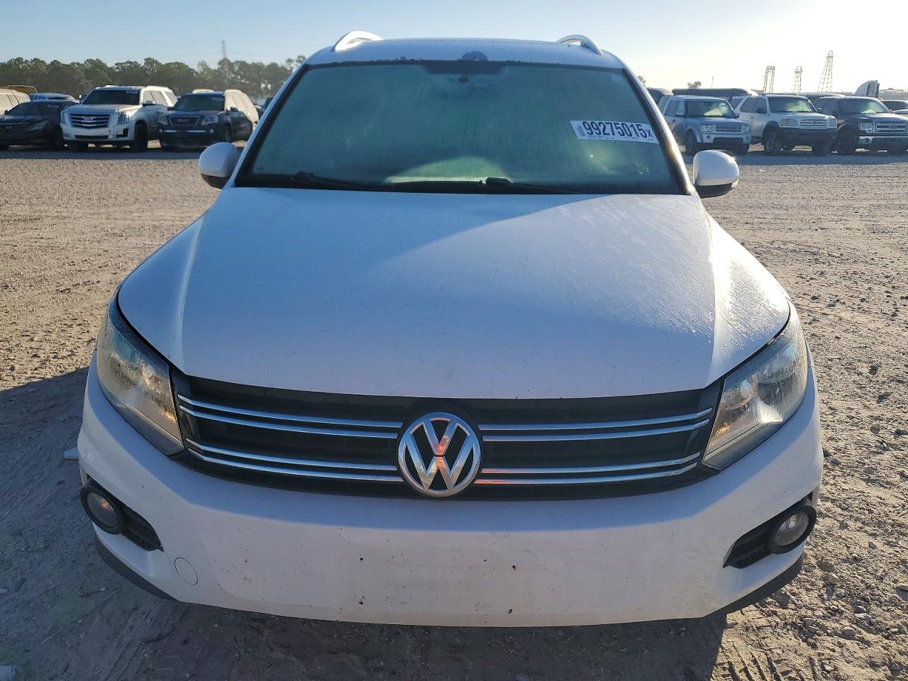 2013 VOLKSWAGEN TIGUAN S photo 5