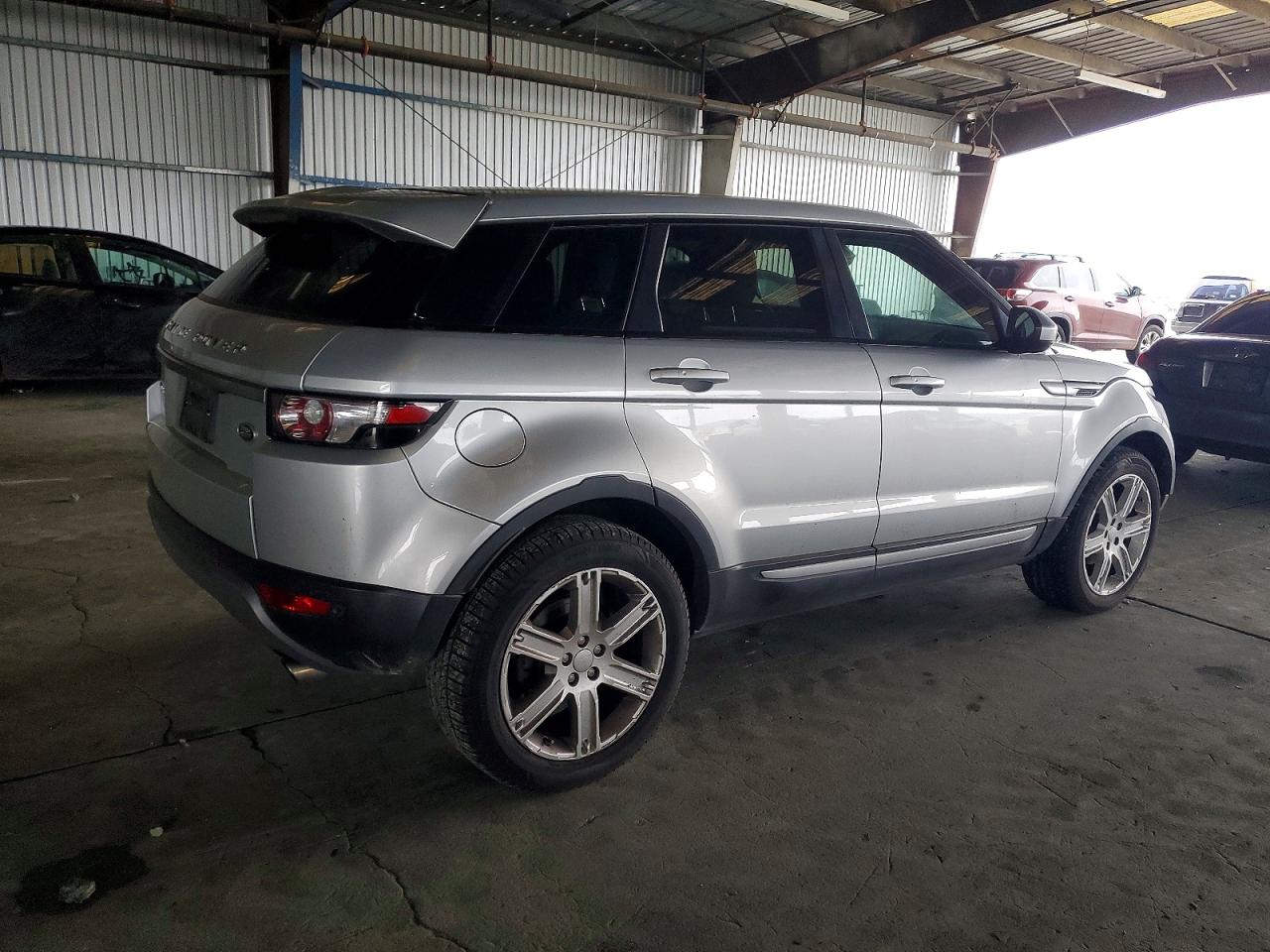 2015 LAND ROVER RANGE ROVER EVOQUE PURE PLUS photo 3