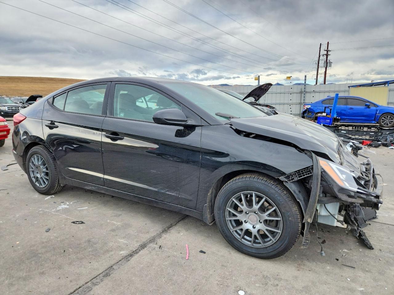 2019 HYUNDAI ELANTRA SE photo 4