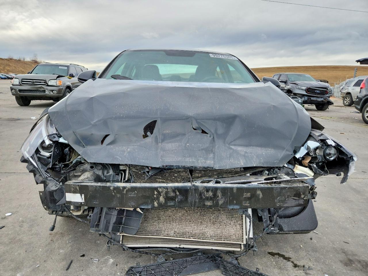 2019 HYUNDAI ELANTRA SE photo 5