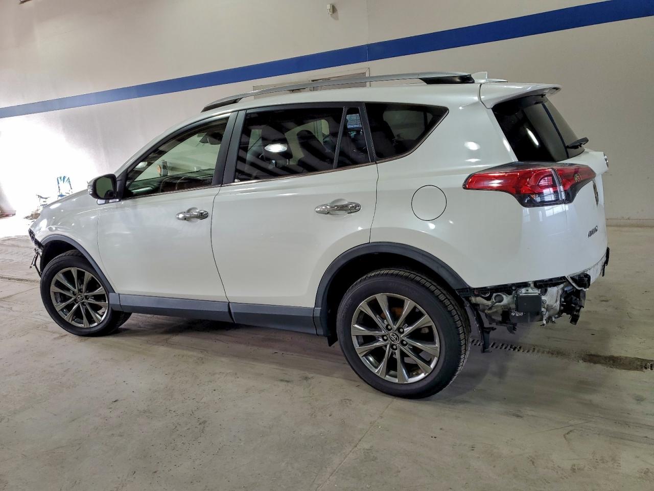 2018 TOYOTA RAV4 LIMITED photo 2