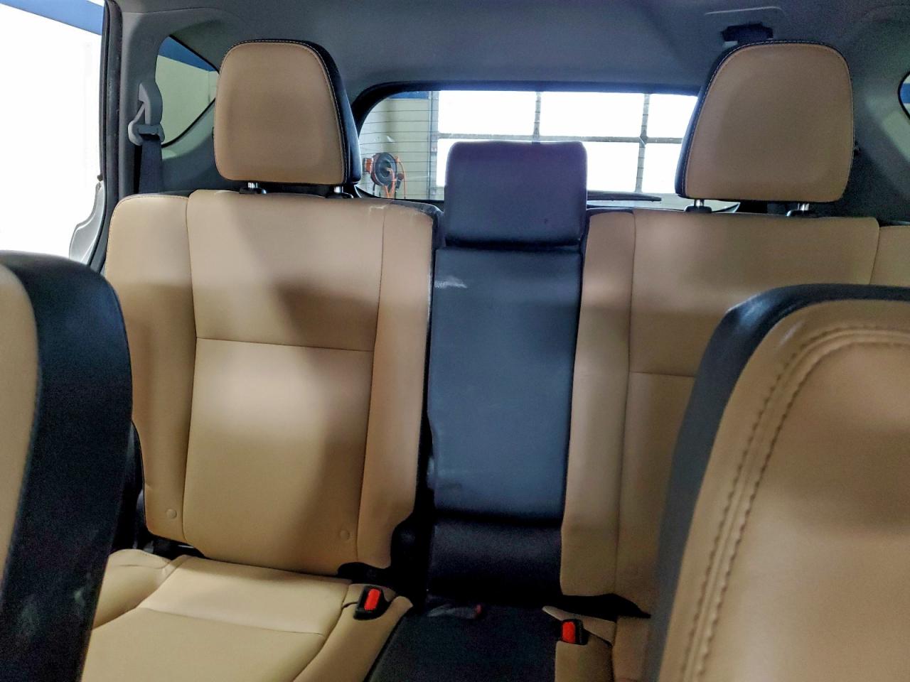 2018 TOYOTA RAV4 LIMITED photo 10