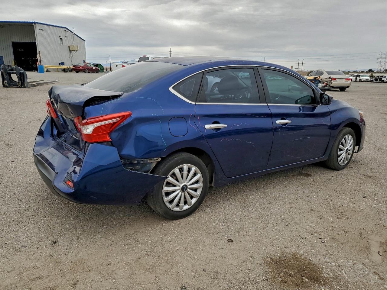 2017 NISSAN SENTRA S photo 3