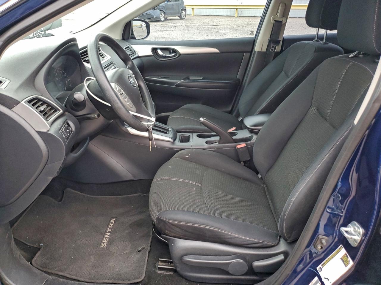 2017 NISSAN SENTRA S photo 7