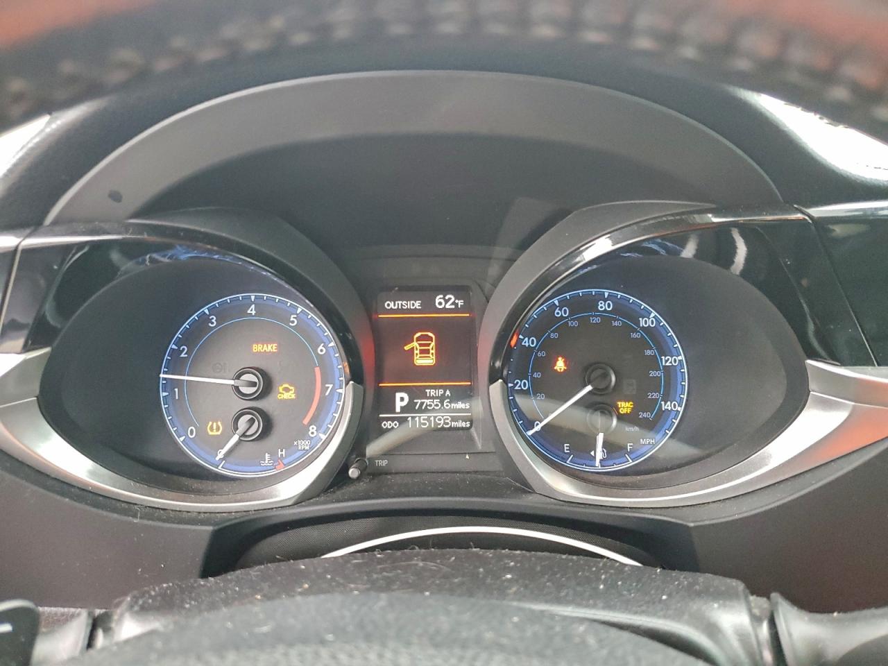 2014 TOYOTA COROLLA L photo 17
