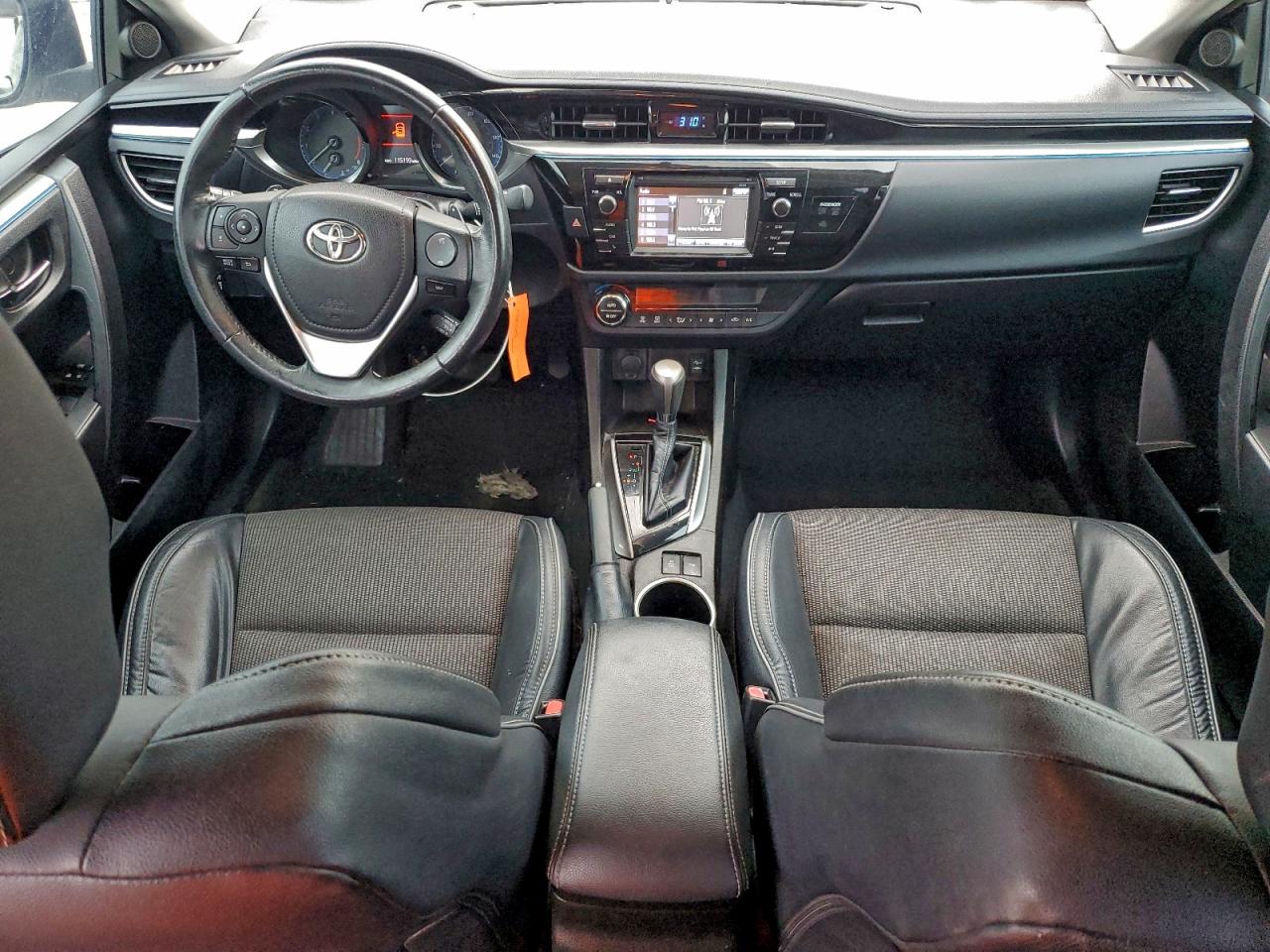 2014 TOYOTA COROLLA L photo 15