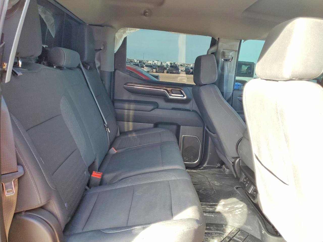 2024 CHEVROLET SILVERADO K1500 LT photo 10