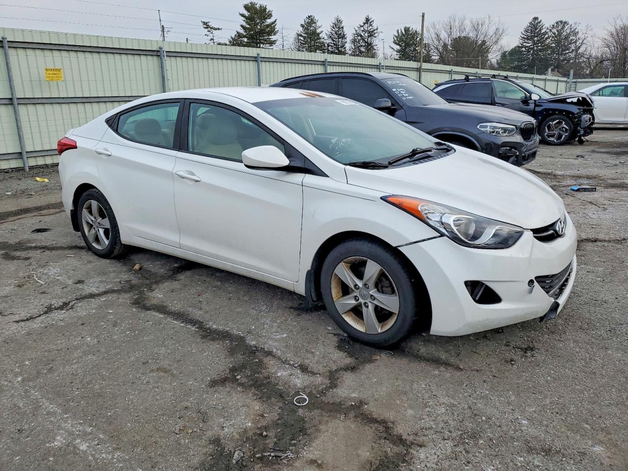 2013 HYUNDAI ELANTRA GLS photo 4