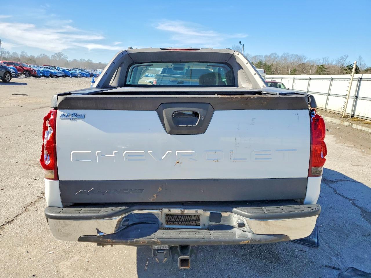 2005 CHEVROLET AVALANCHE C1500 photo 6