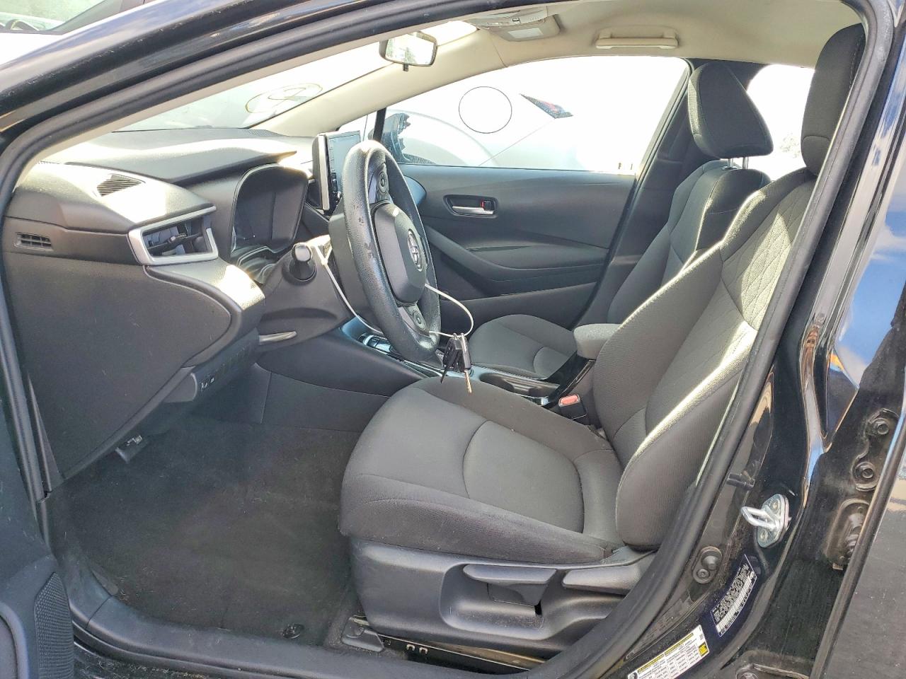 2020 TOYOTA COROLLA LE photo 7