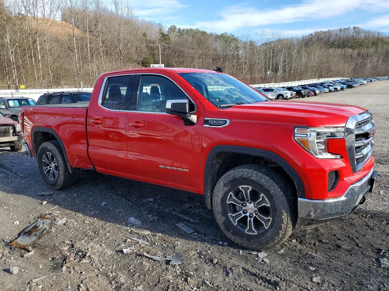 2019 GMC SIERRA K1500 SLE photo 10