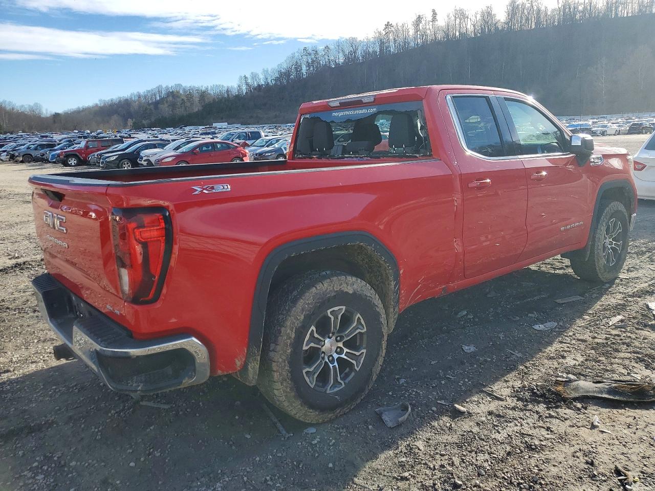 2019 GMC SIERRA K1500 SLE photo 7