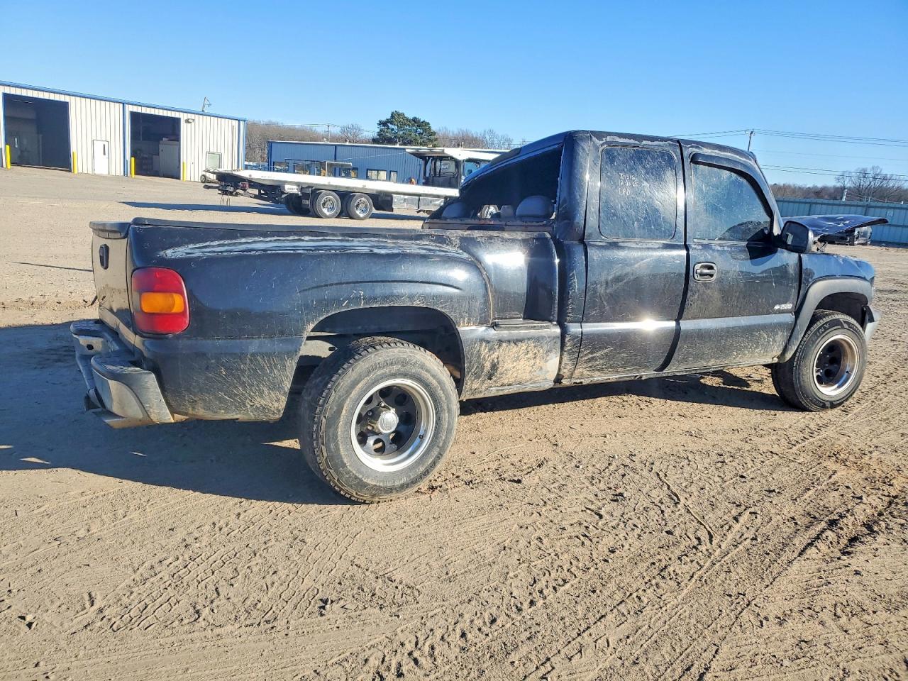 2002 CHEVROLET SILVERADO K1500 photo 3
