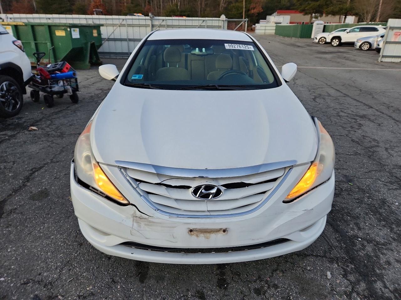 2013 HYUNDAI SONATA GLS photo 13