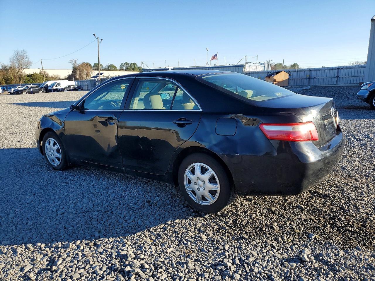 2009 TOYOTA CAMRY BASE photo 2