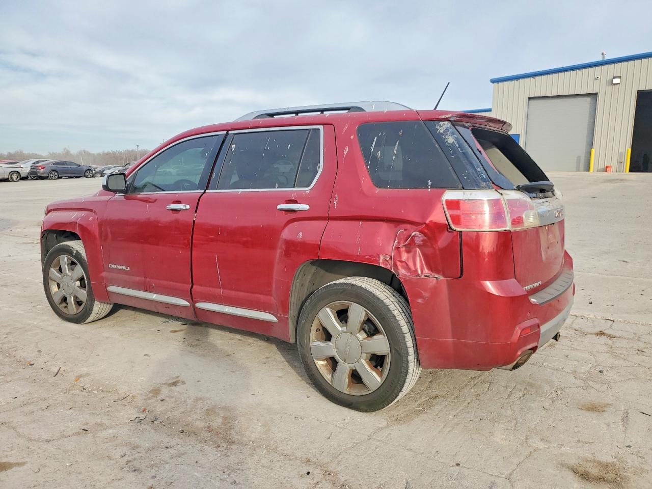 2013 GMC TERRAIN DENALI photo 2