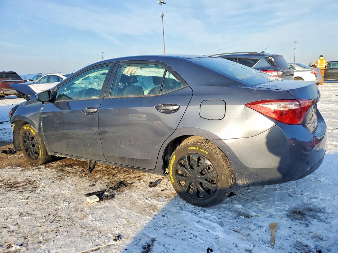 2018 TOYOTA COROLLA L photo 4