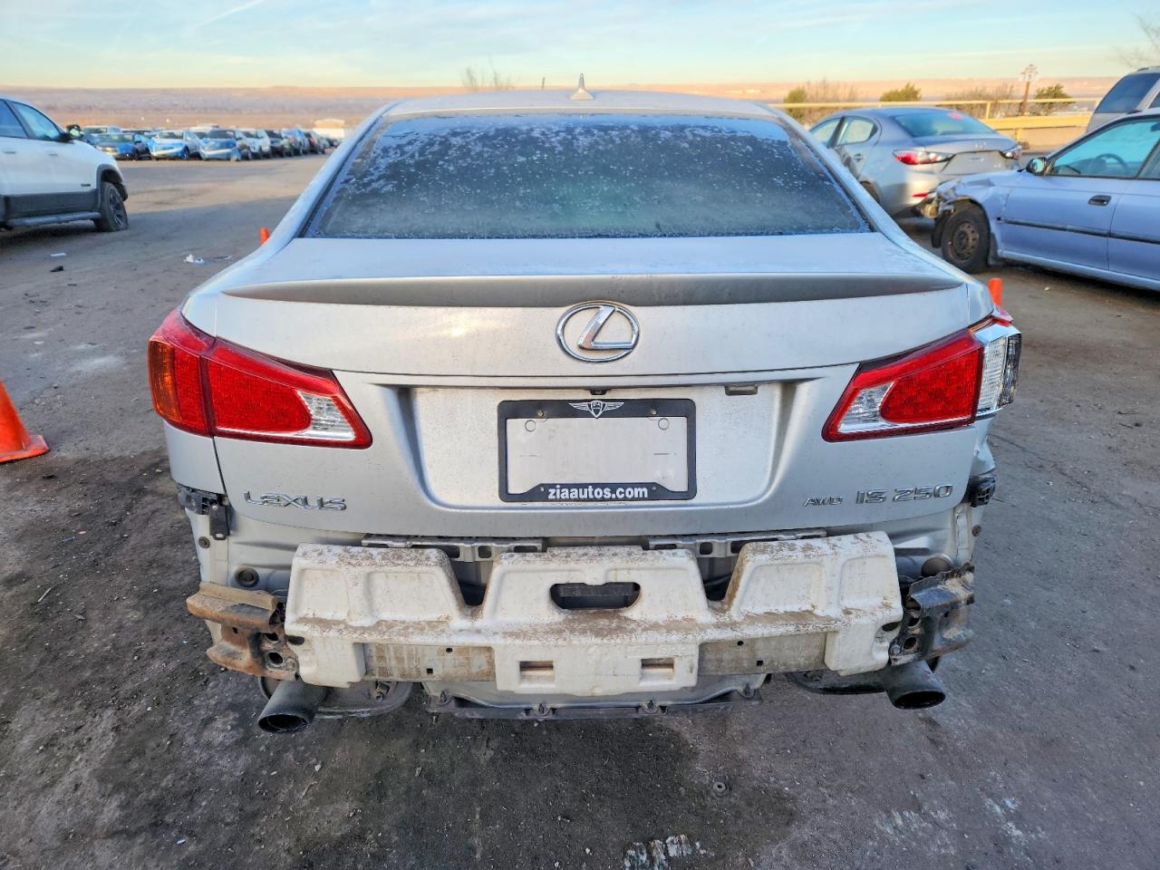 2010 LEXUS IS 250 photo 6