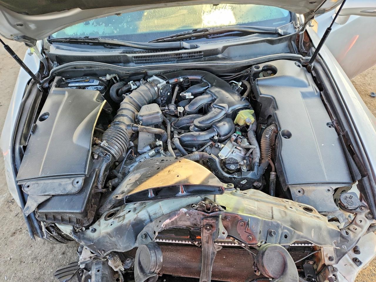 2010 LEXUS IS 250 photo 11
