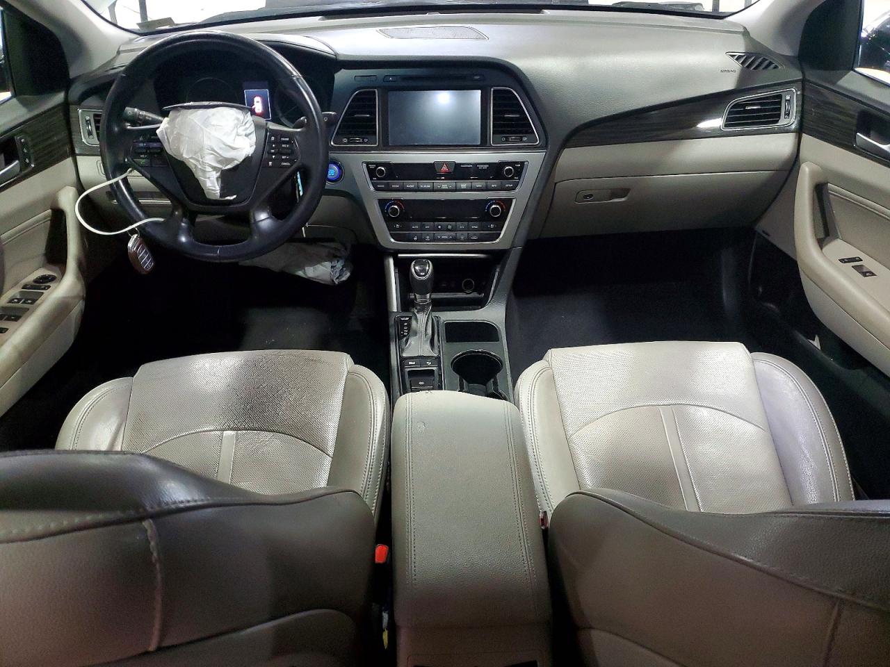 2015 HYUNDAI SONATA SPORT photo 8