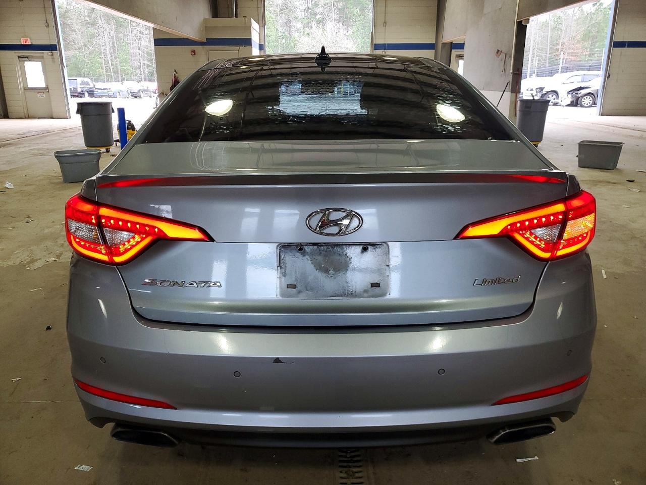 2015 HYUNDAI SONATA SPORT photo 6