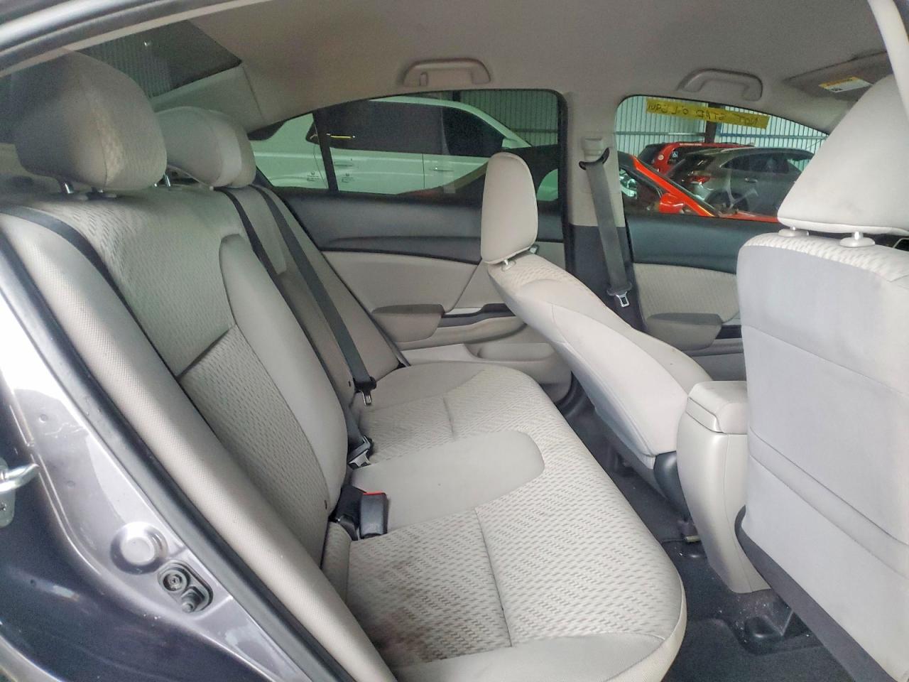 2015 HONDA CIVIC LX photo 10