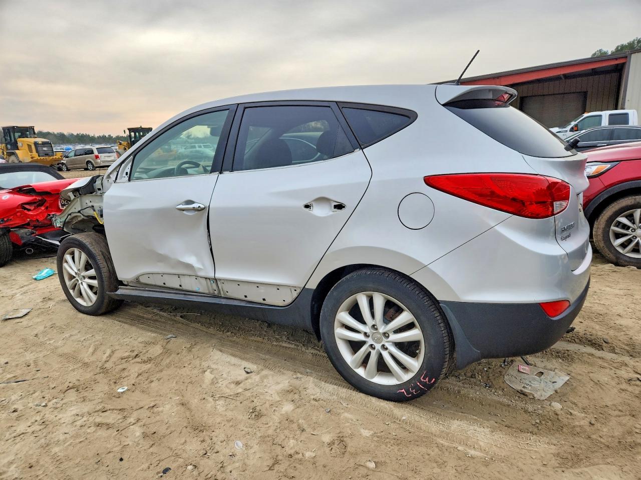 2013 HYUNDAI TUCSON GLS photo 2