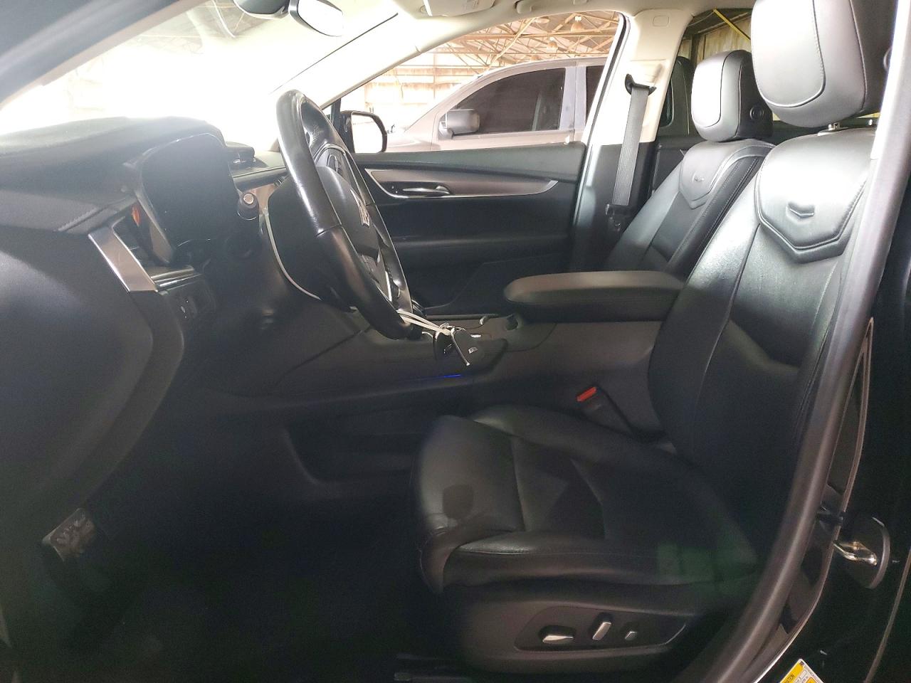 2018 CADILLAC XT5 LUXURY photo 7