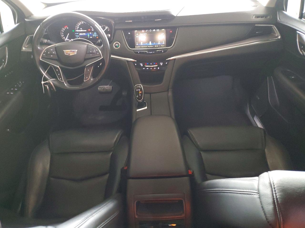 2018 CADILLAC XT5 LUXURY photo 8