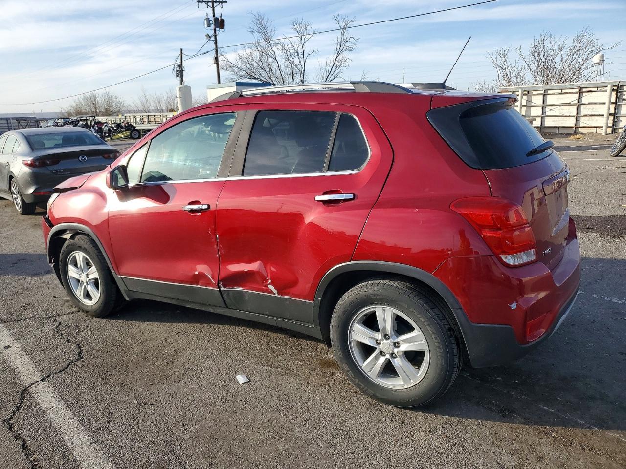 2020 CHEVROLET TRAX 1LT photo 3