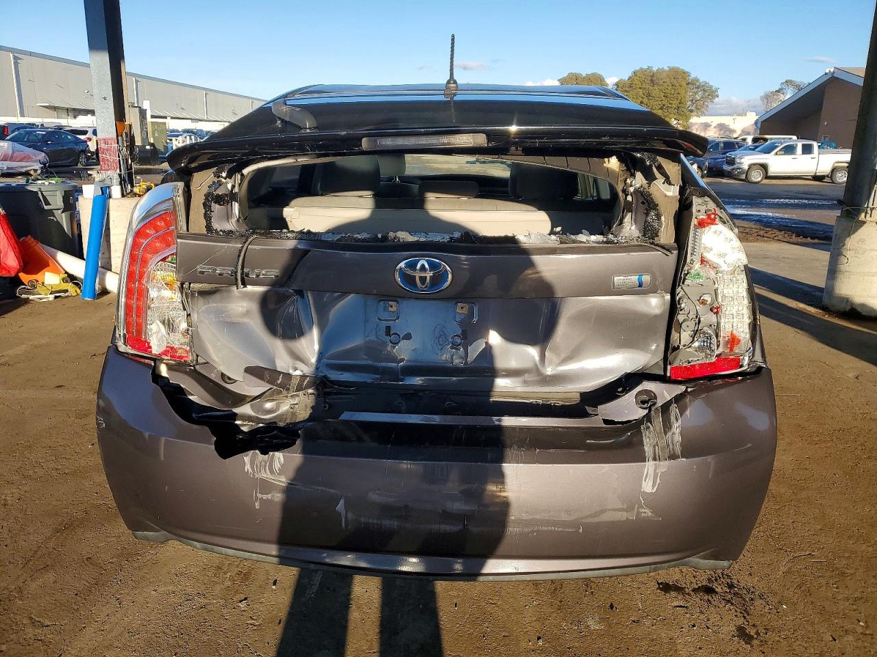 2012 TOYOTA PRIUS photo 6