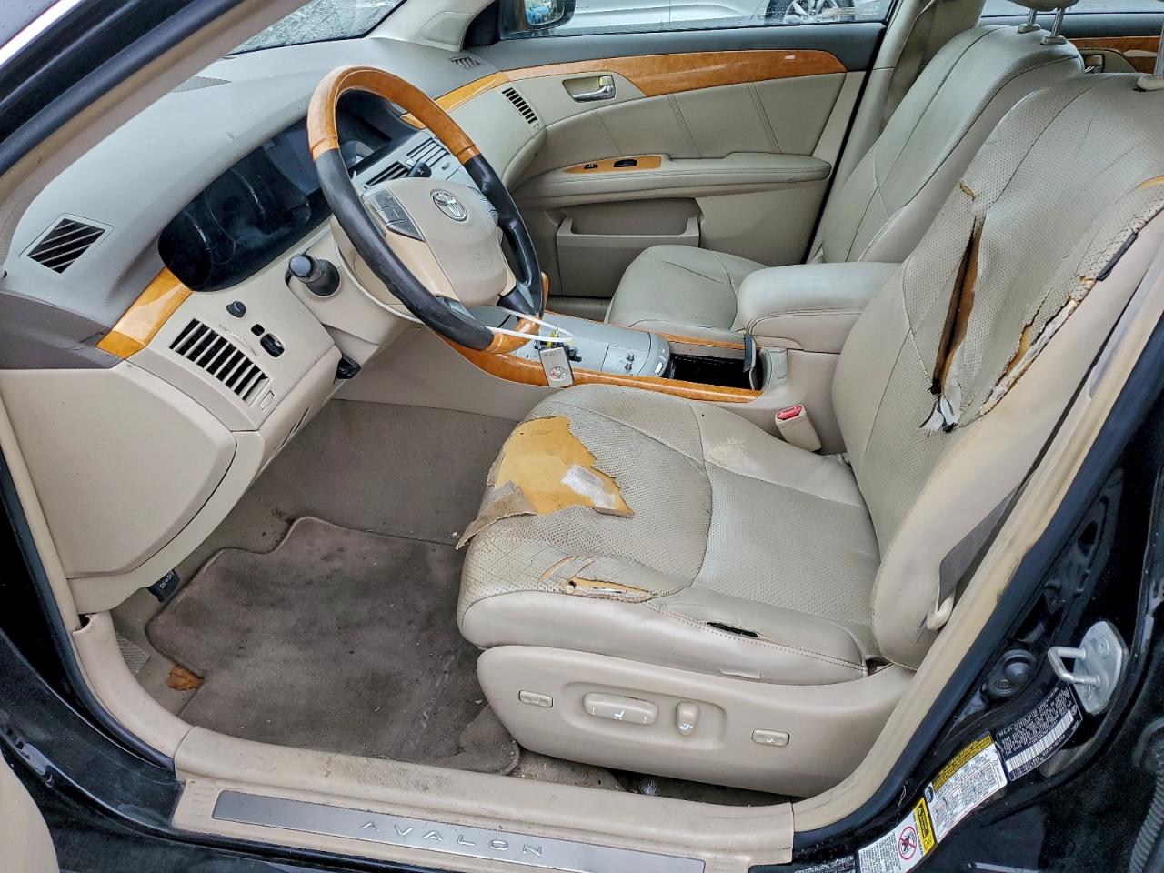 2006 TOYOTA AVALON XL photo 7