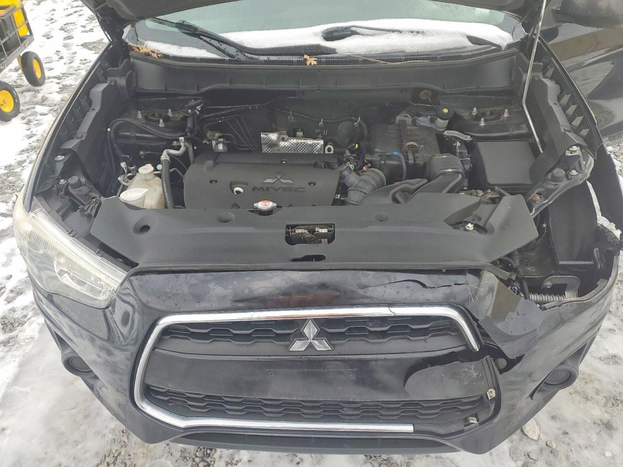 2015 MITSUBISHI OUTLANDER SPORT ES photo 12