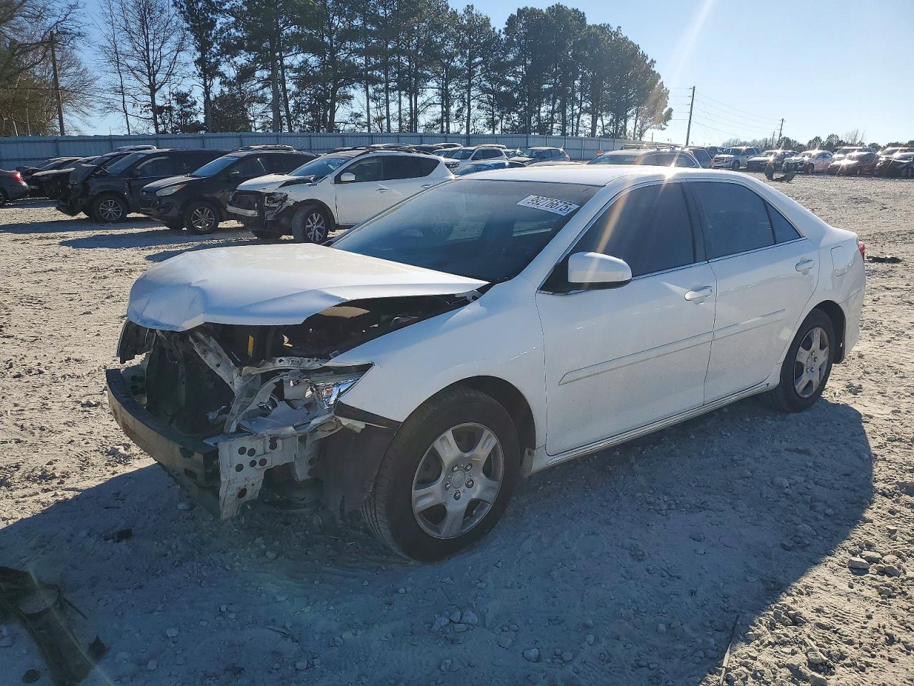 2014 TOYOTA CAMRY