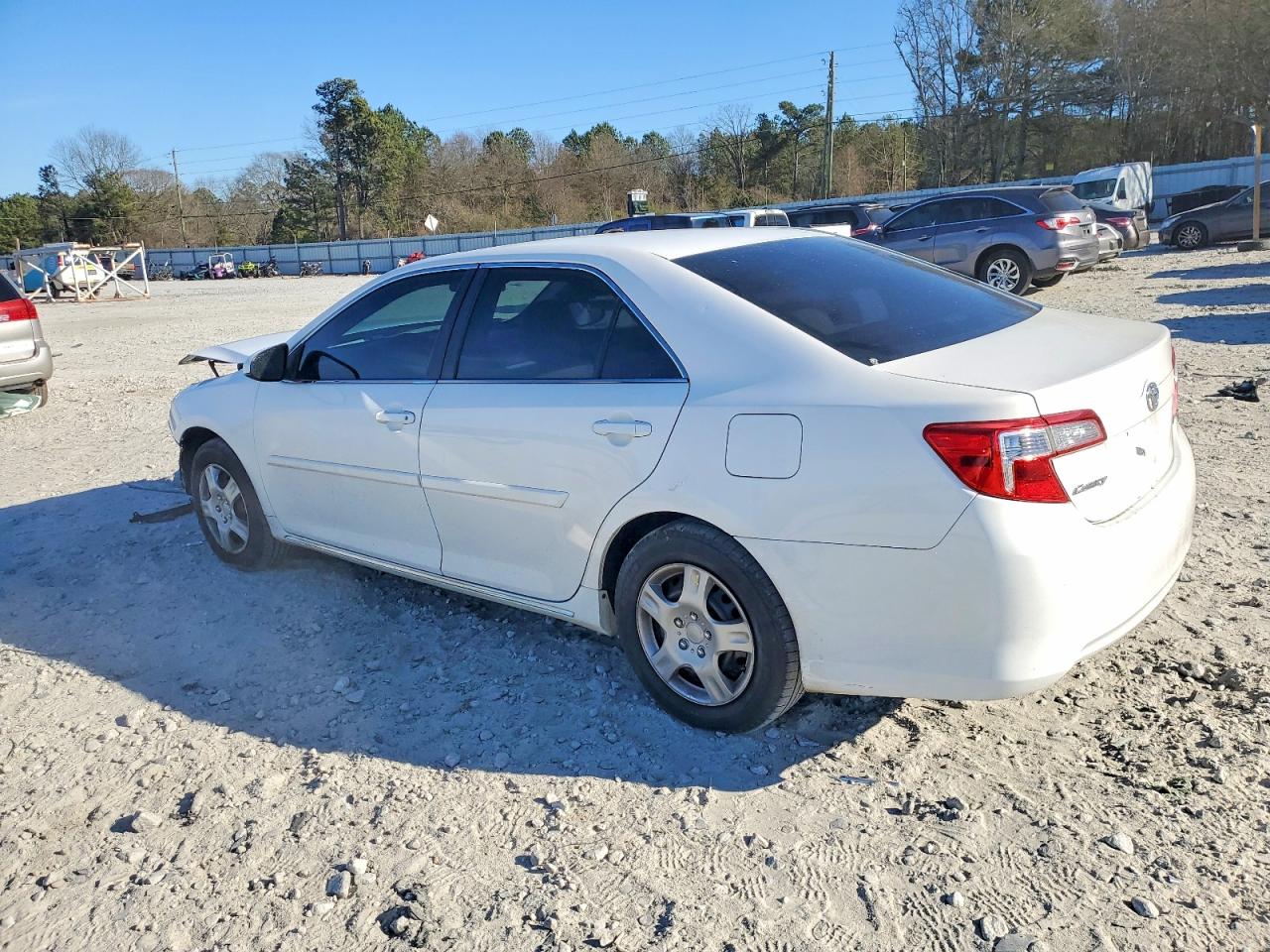 2014 TOYOTA CAMRY L photo 2