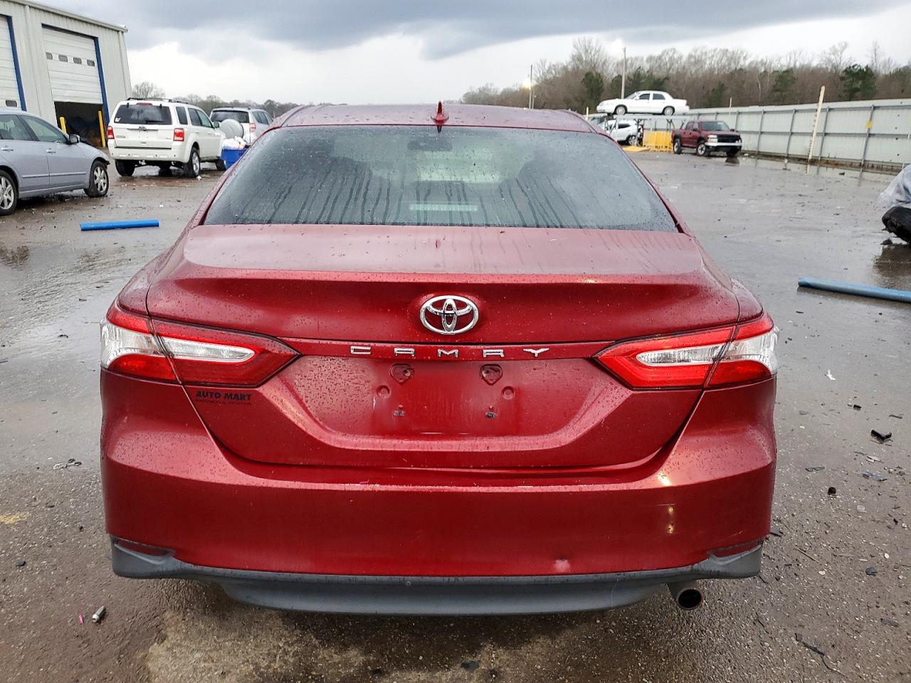 2019 TOYOTA CAMRY L photo 6